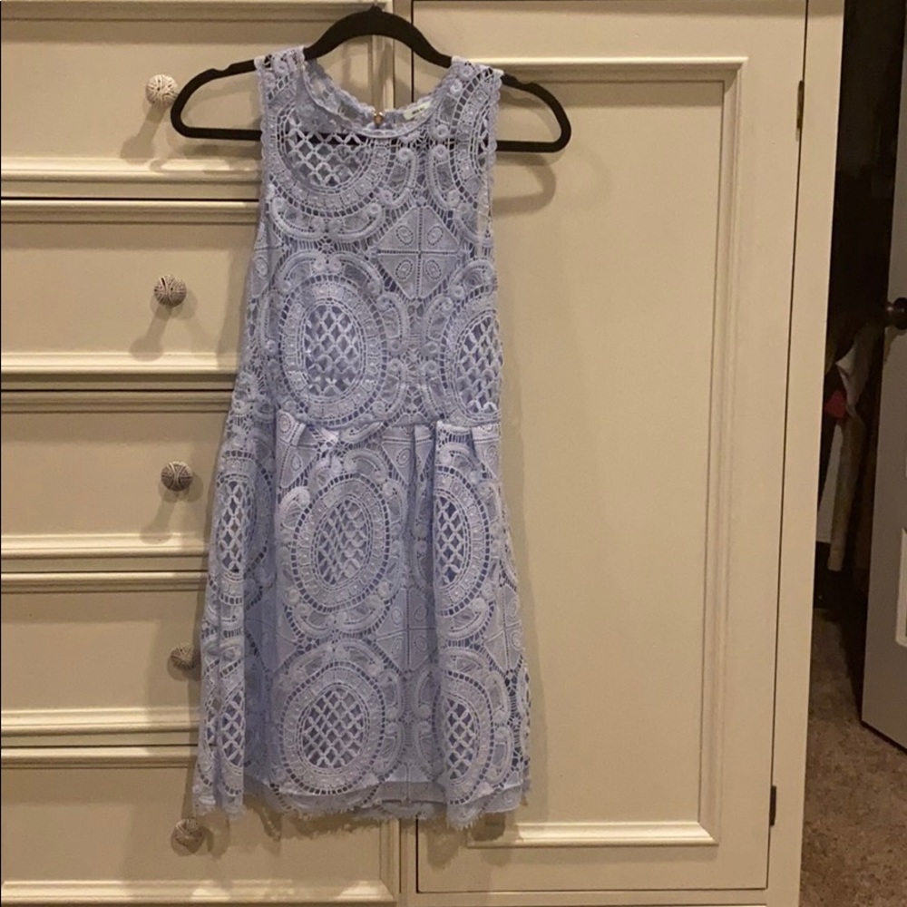 Cut out blue dress with liner